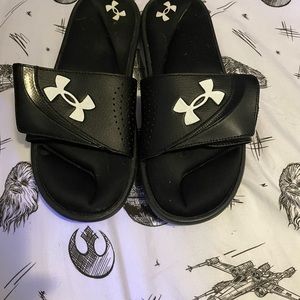 Mens under armour slides size 11.5